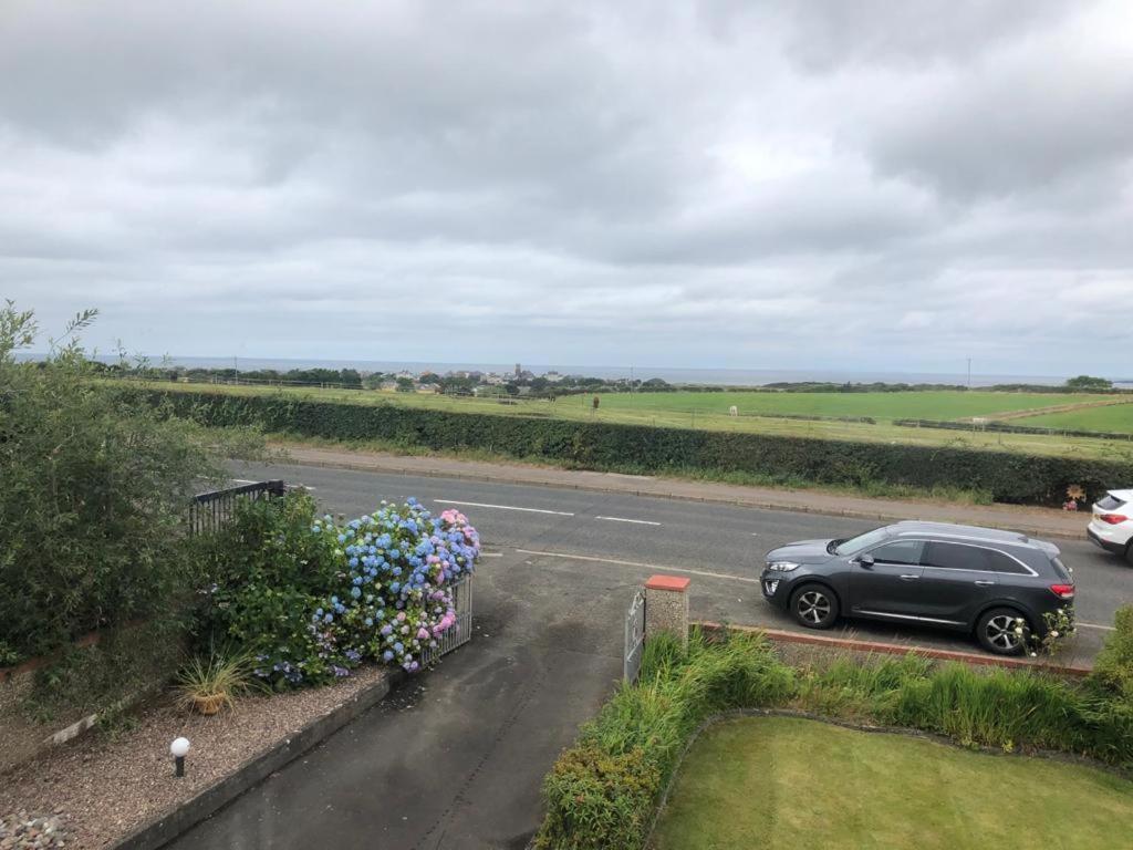 Sea House, Castlerock - Hosts 6, 3 Bedroom House Exterior foto